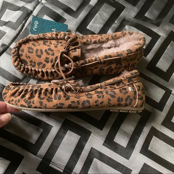 EMU leopard print moccasins house shoes, Women's Moccasin Slippers Micro Suede - Picture 6 of 11